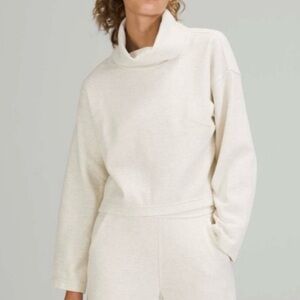 Lululemon Ribbed Funnel Neck Pullover Heathered White Opal Sweater Sweatshirt